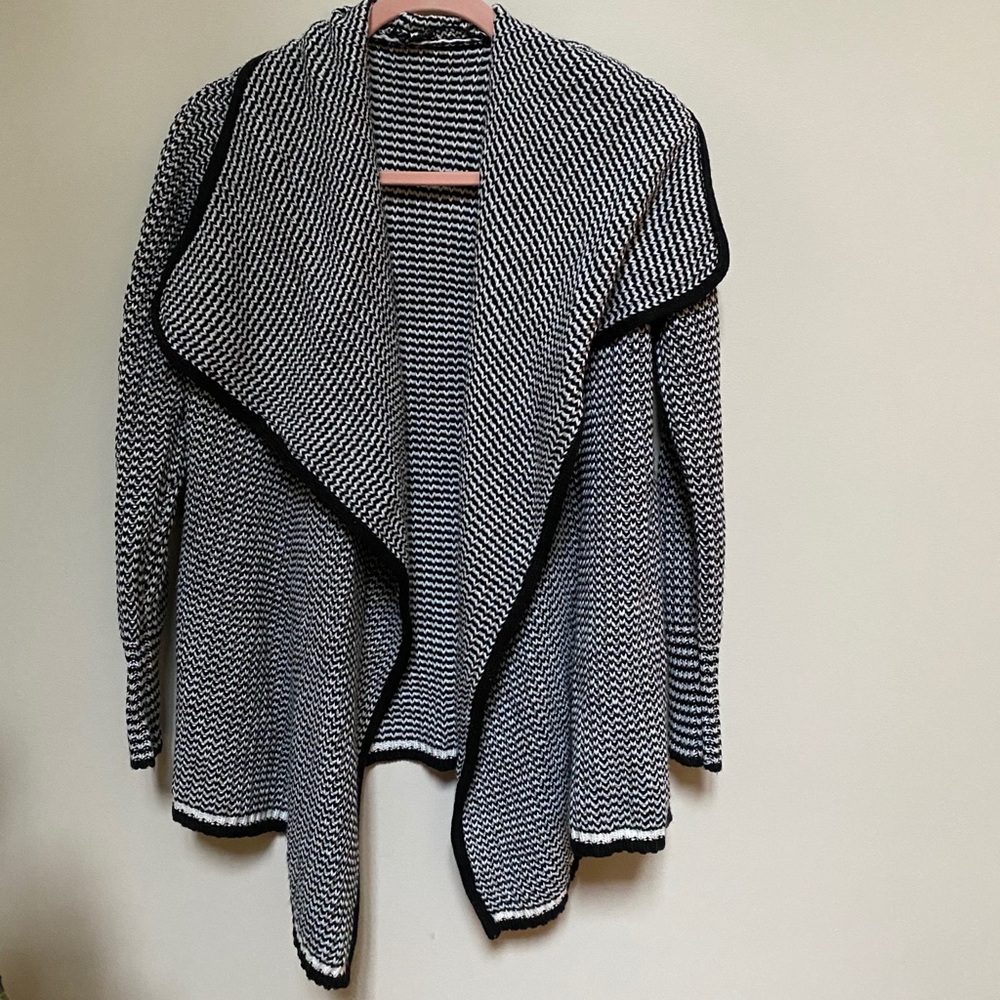 Open Stylish Cardigan